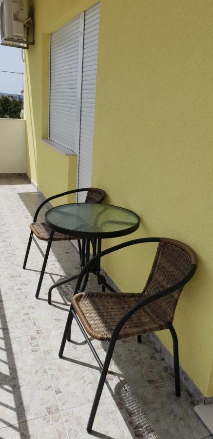 ברודאריצה Apartmani Milutin מראה חיצוני תמונה