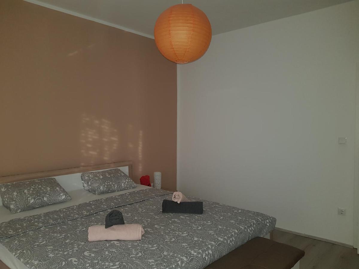 ברודאריצה Apartmani Milutin מראה חיצוני תמונה
