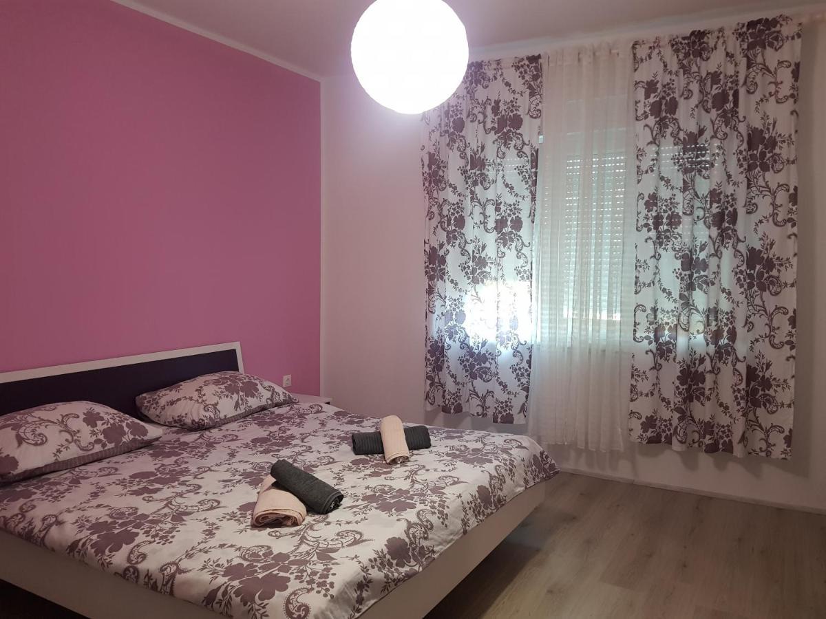 ברודאריצה Apartmani Milutin מראה חיצוני תמונה